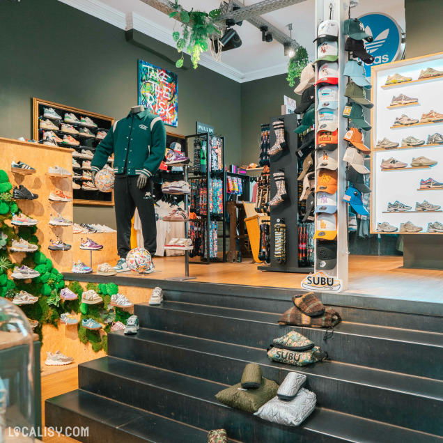 Magasin Lace Up a Liege 4000 Localisy