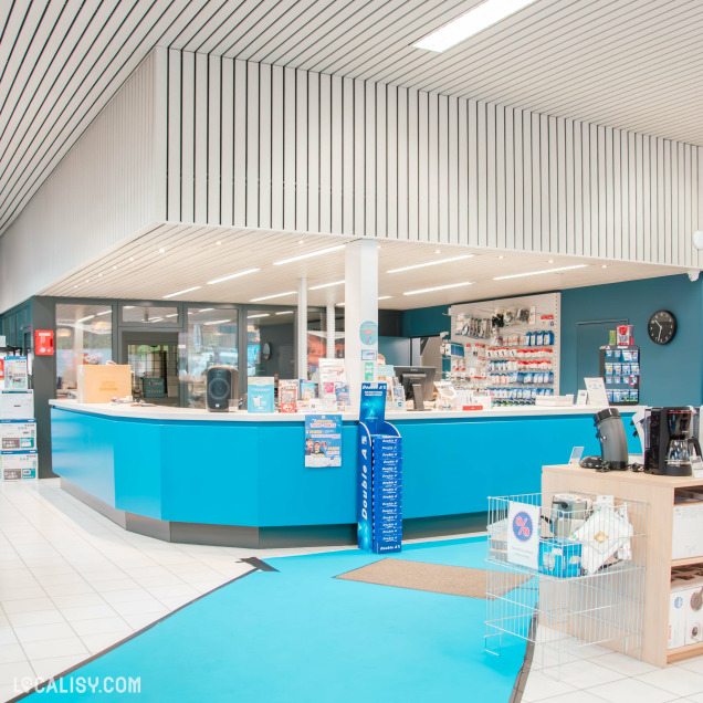 Comptoir d’accueil et service client du magasin 3E Technic à Trois-Ponts.