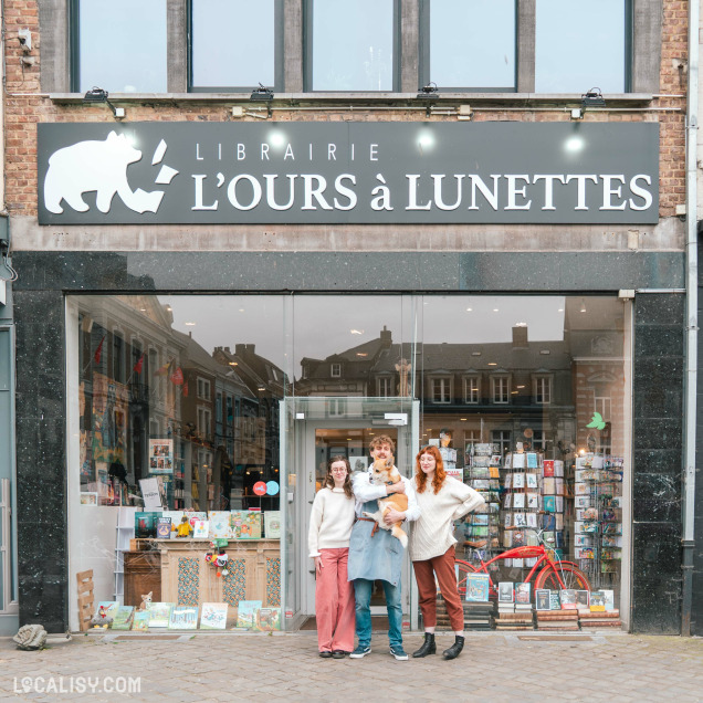 Façade de la librairie L’Ours à Lunettes à Huy.