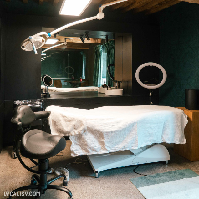 Cabine de soins esthétiques chez Laurence Institut à Grâce-Hollogne, institut de beauté et de soins esthétiques.